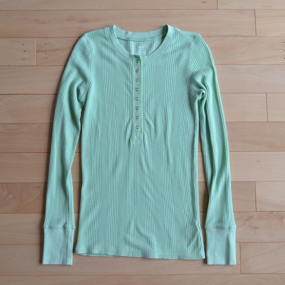 NWT Aerie Long Sleeve Henley Tee T-Shirt Green Size XS